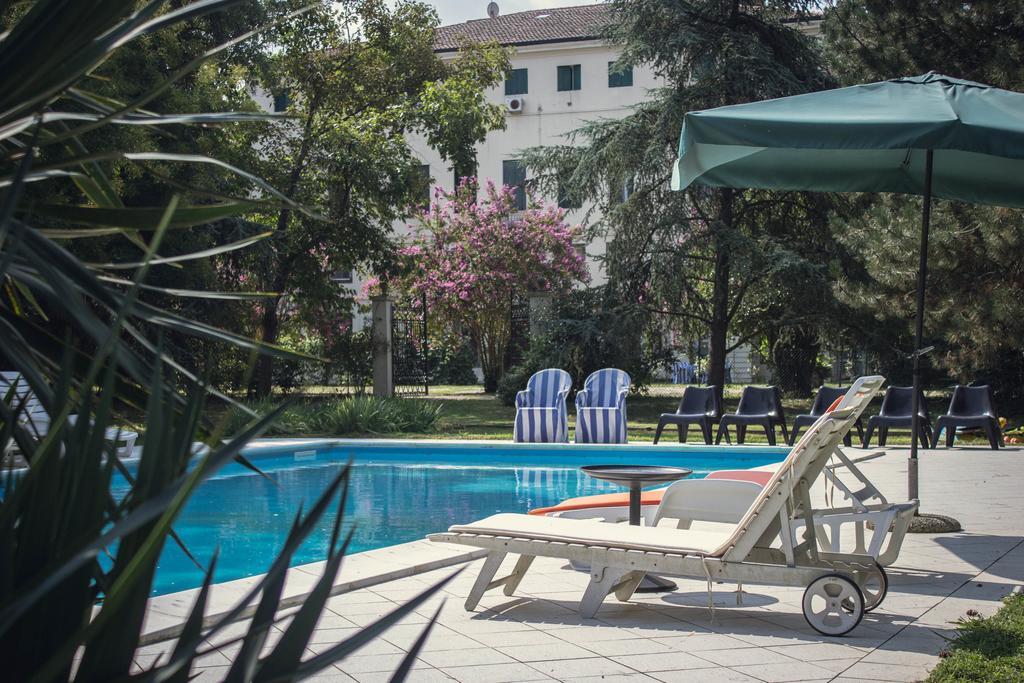 Villa Carrer Порто-Виро Экстерьер фото